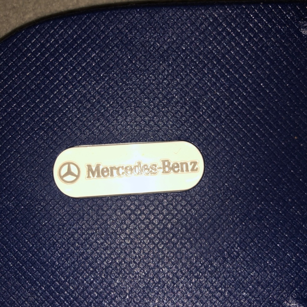 New Oka b Mercedes Benz blue flip flops - Picture 4 of 5